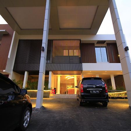 Vinotel Cirebon Zewnętrze zdjęcie